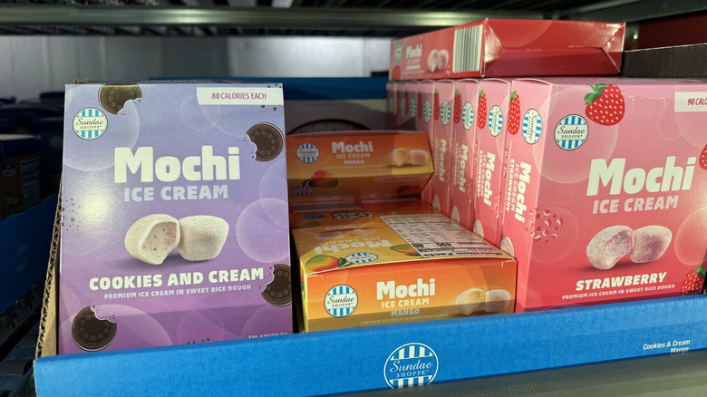Sundae Shoppe mochi ice cream in box