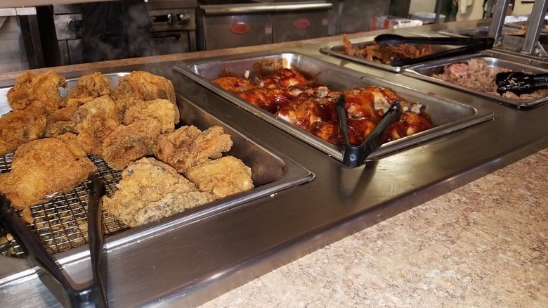 Chicken options on the buffet at Simply Southern Smokehouse