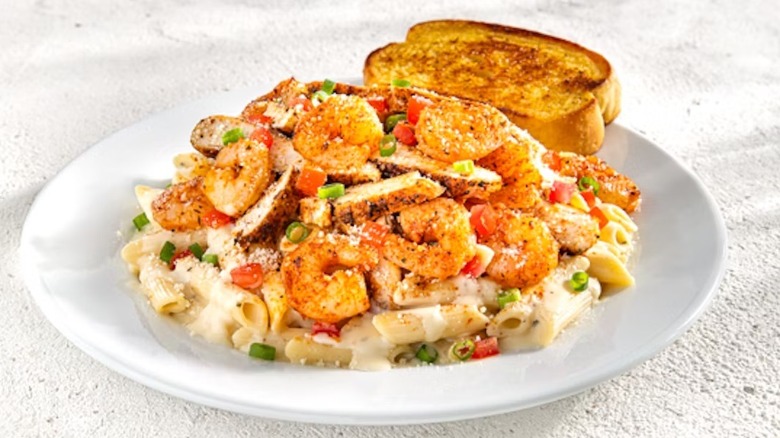 A plate of Chili's Ultimate Cajun Pasta