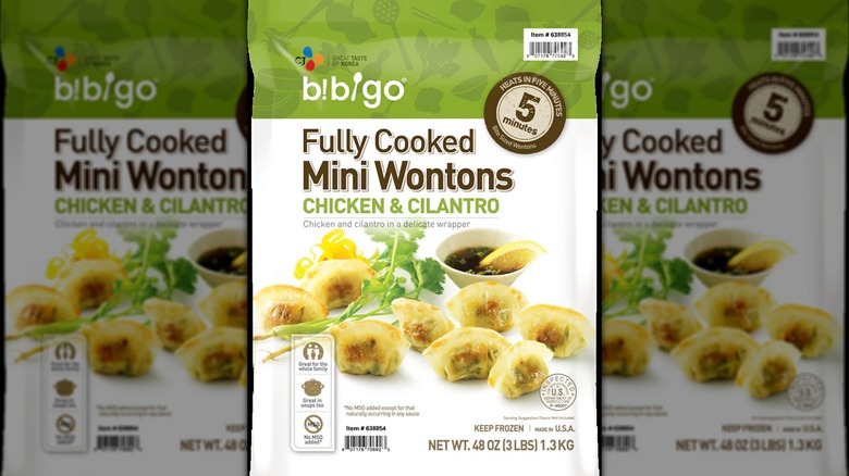A bag of Bibigo Chicken and Cilantro Mini Wontons