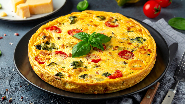 Frittata with veggies and herbs