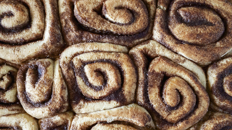 Cinnamon rolls in a pan
