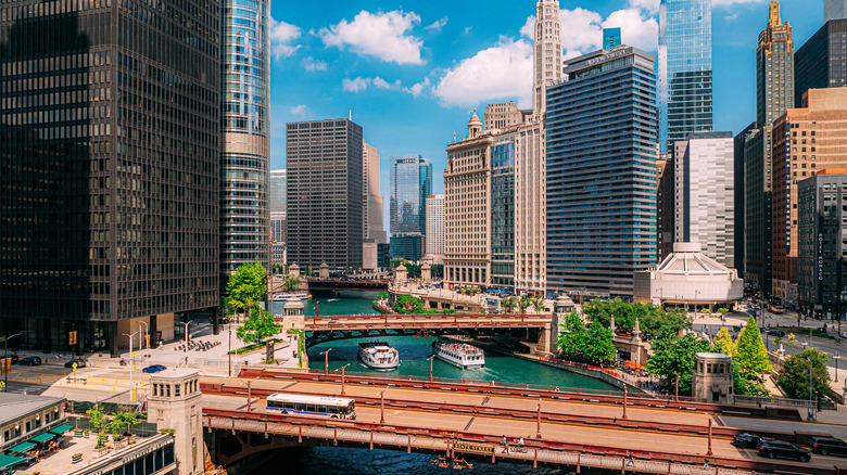 Chicago and the State Street Bridge.