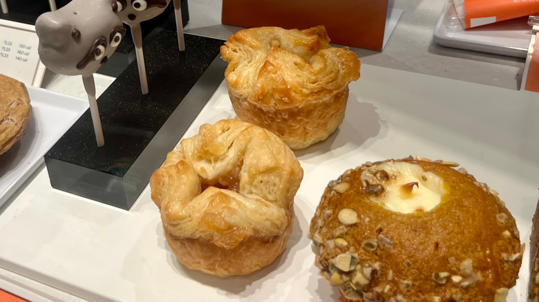 Starbucks' Baked Apple Croissant in the pastry case