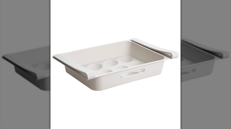 An egg holding shelf