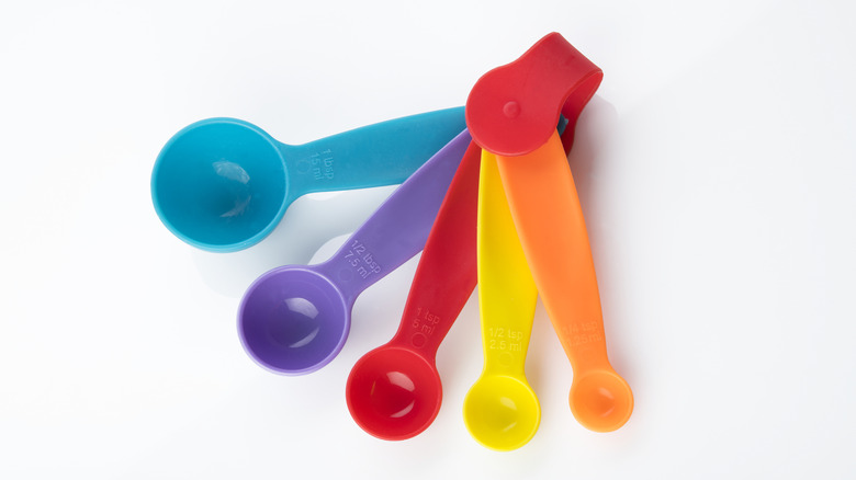 Collection of multi-colored measuring spoons