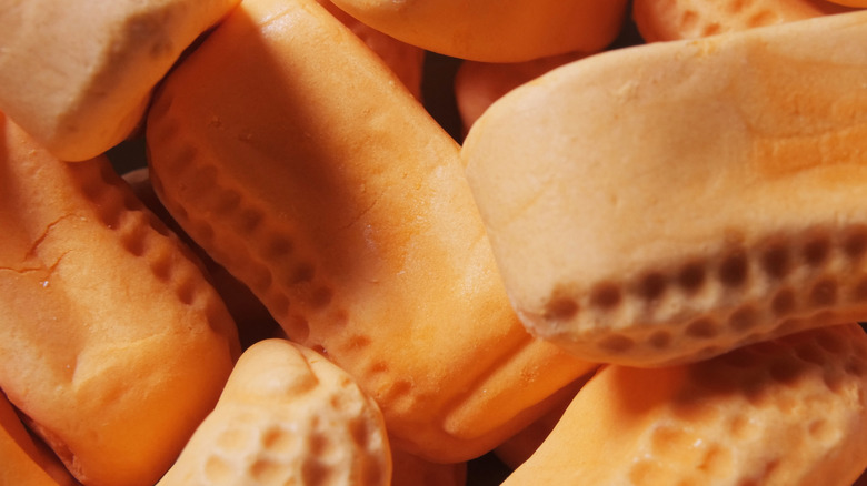 Close ups of circus peanuts