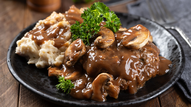 Salisbury steak with mashed potatoes