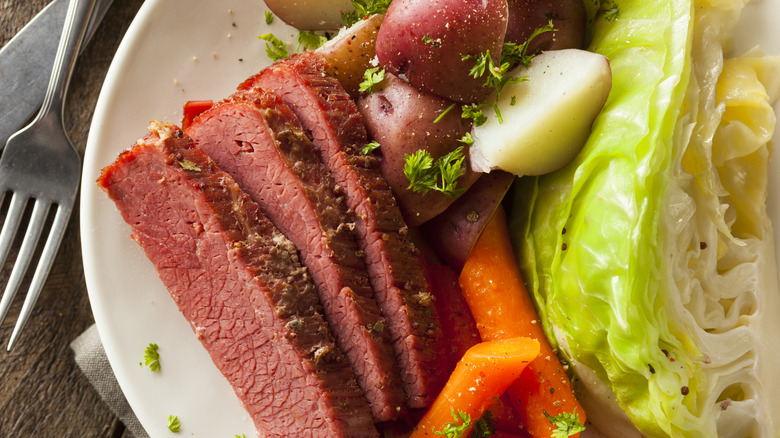 Corned beef with potatoes and cabbage