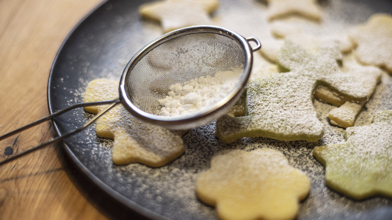 Christmas cookies with sugar dusting