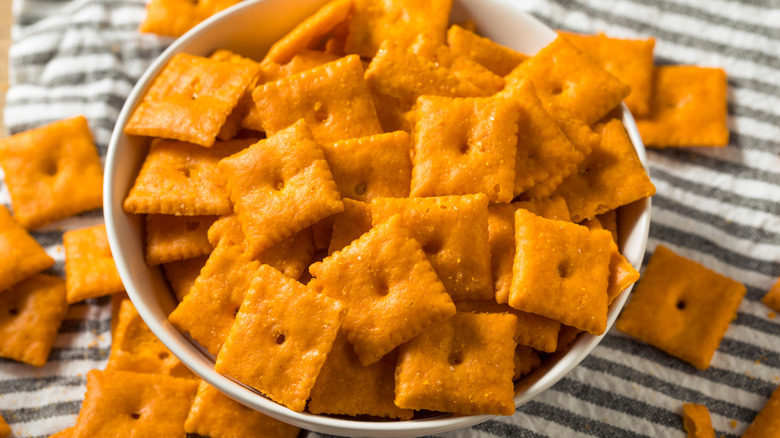 A bowl of cheese crackers