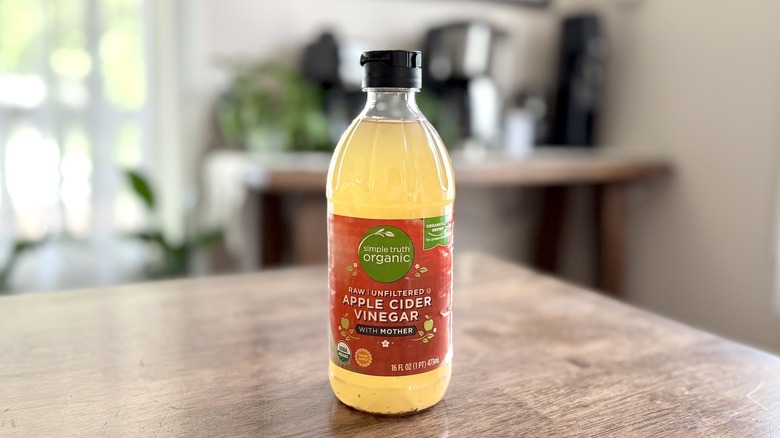 Simple Truth Organic Apple Cider Vinegar bottle