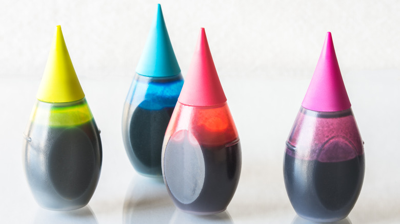 various bottles of food coloring