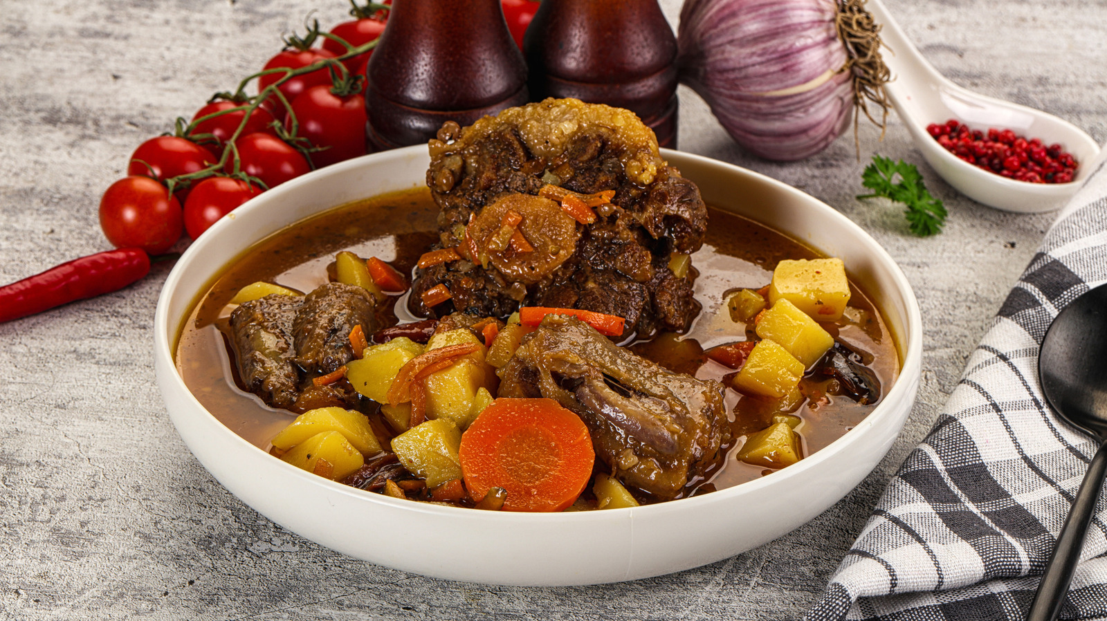11 Common Mistakes That Will Ruin Your Oxtail Stew