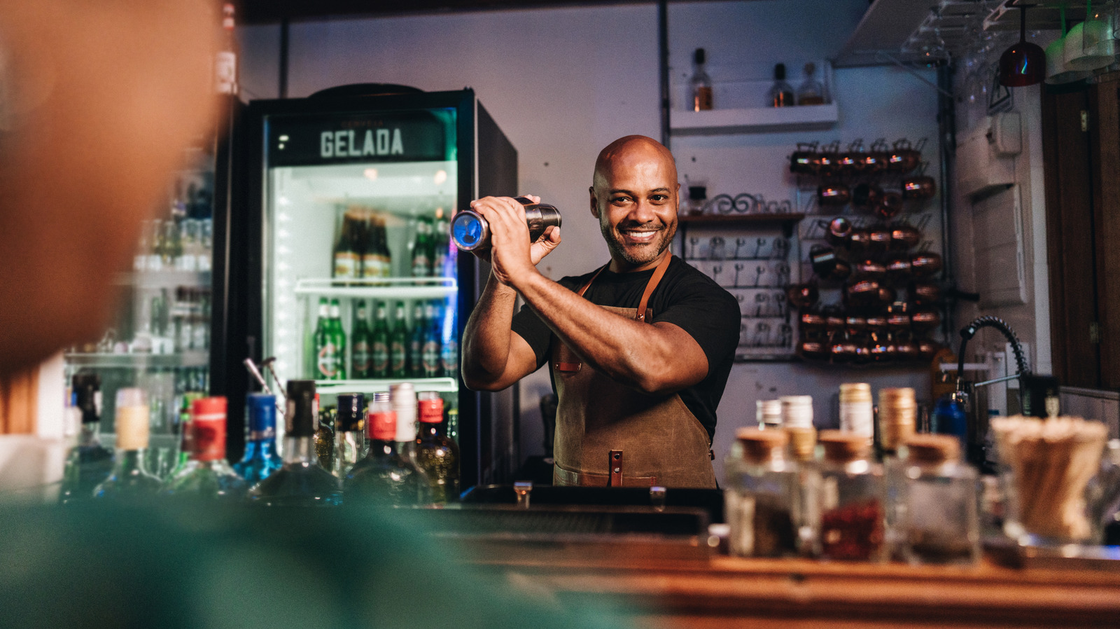 11 komplizierte Cocktails, die Barkeeper tatsächlich gerne zubereiten.