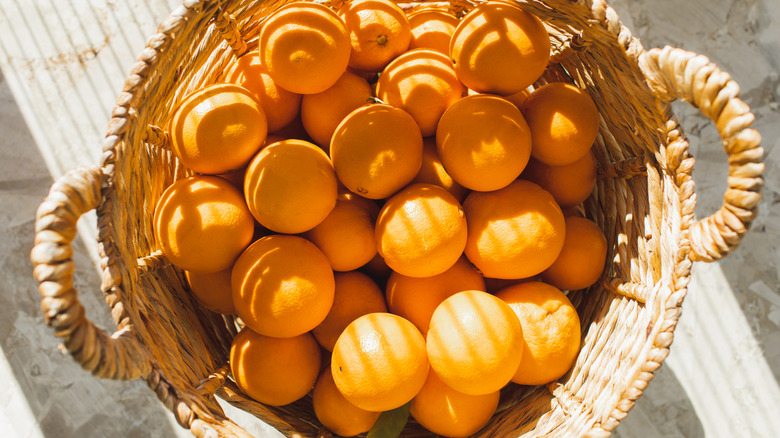 Basket of fresh oranges