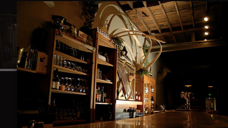 Bar Sovereign's rustic decor