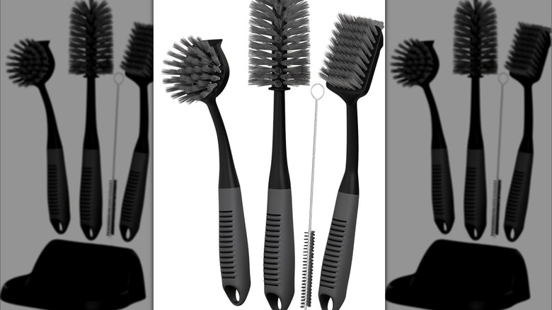 Black dish brush set with holder