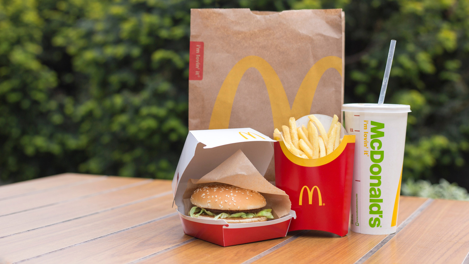 12 Facts Only Super Fans Would Know About McDonald's Big Mac