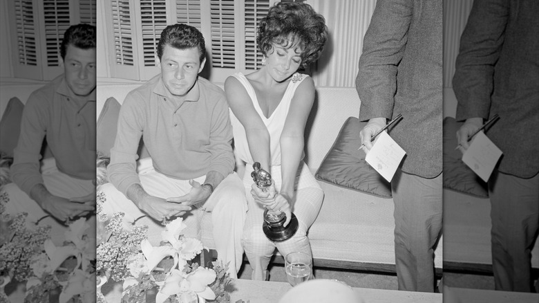 Elizabeth Taylor celebrating her marriage in a Beverly Hills Hotel bungalow