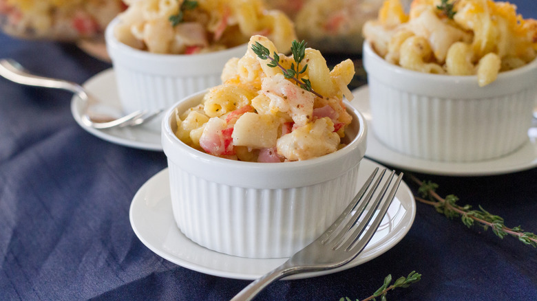 A ramekin of lobster mac and cheese at a restaurant
