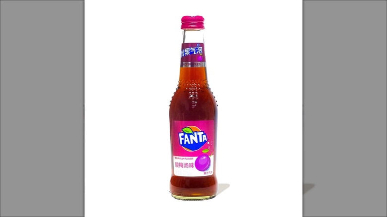 Fanta Sour Plum bottle
