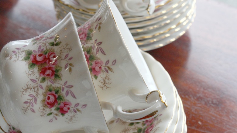 china teacups and saucers up close