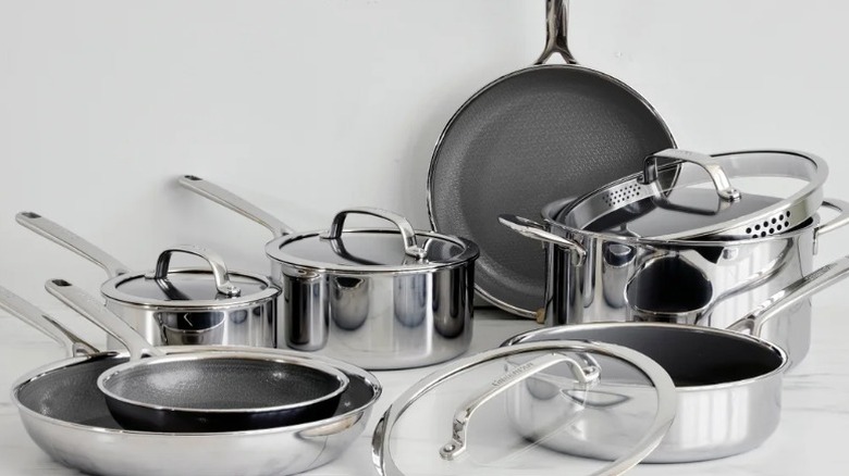The GreenPan Spectra Diamond cookware set with different pots, pans and lids.