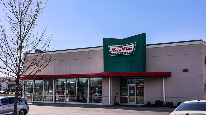 exterior of Krispy Kreme restaurant