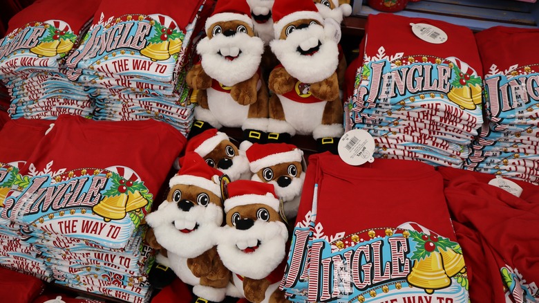Buc-ee's Christmas merchandise