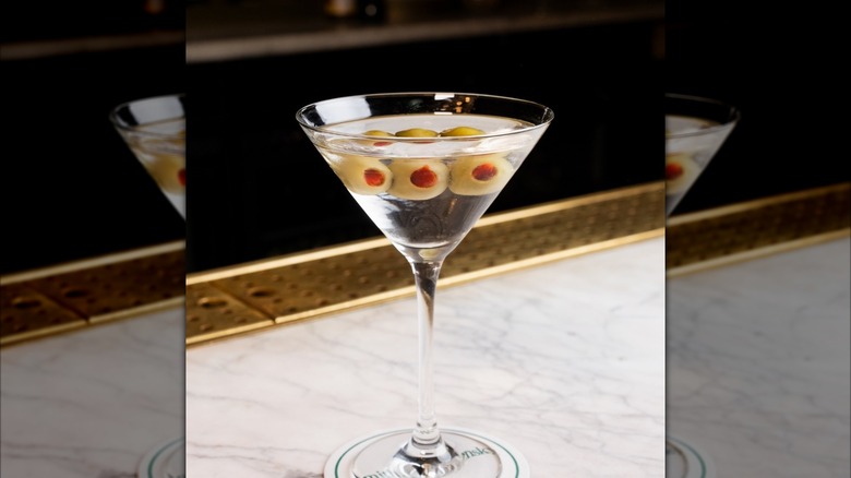 A Dirty Martini on a bar at Smith & Wollensky