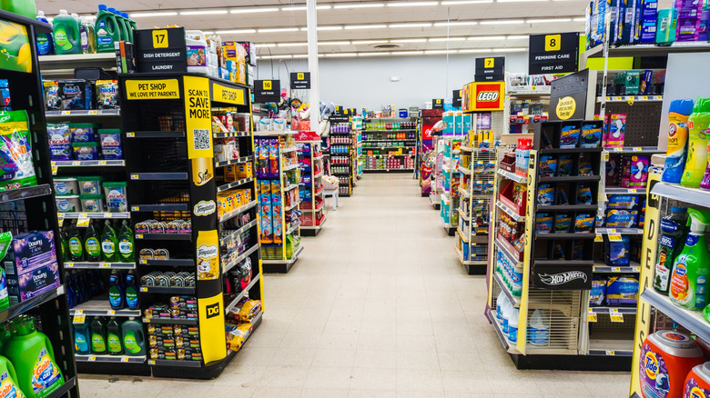 Dollar General aisles