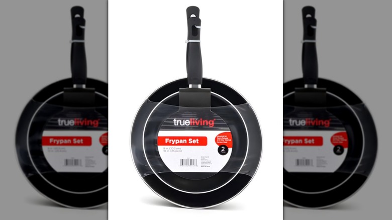 Two-piece frying pan set