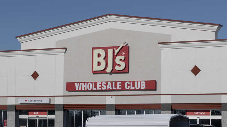 A BJ's Wholesale Club storefront.