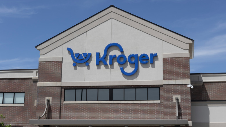 A Kroger storefront.