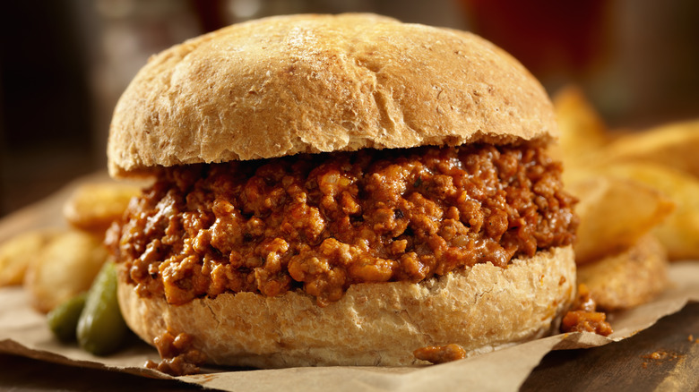 Sloppy Joe sandwich