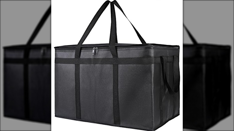 Black grocery bag with handle