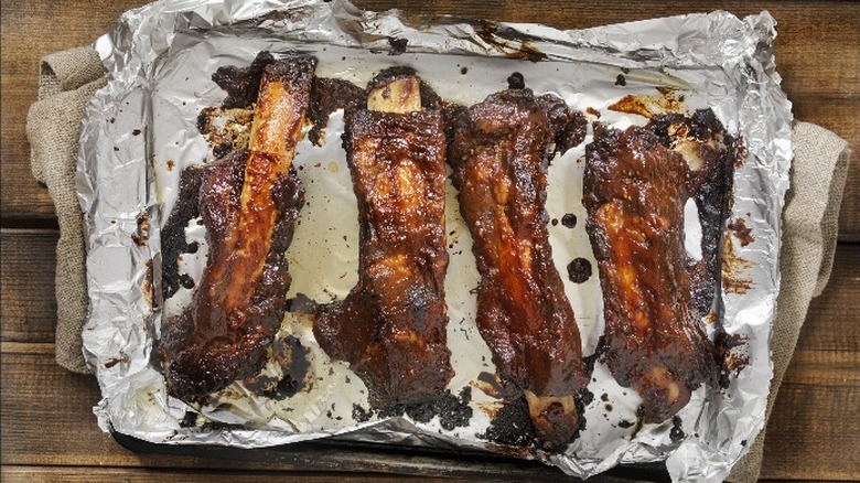 Short ribs on foil