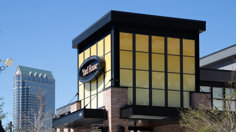 A Yard House storefront