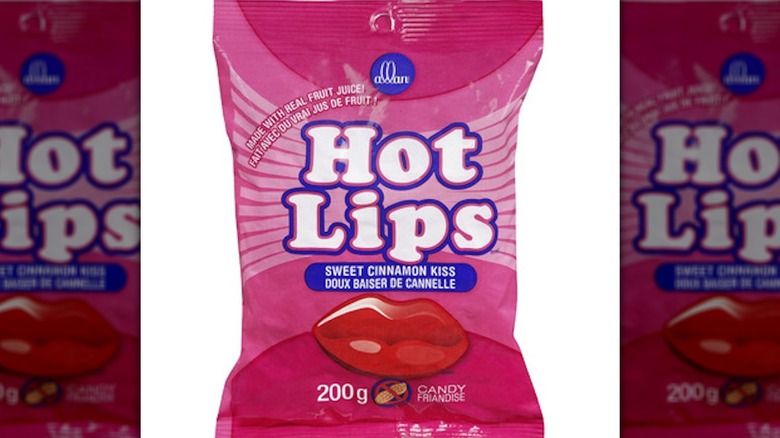front view of bag of Hot Lips