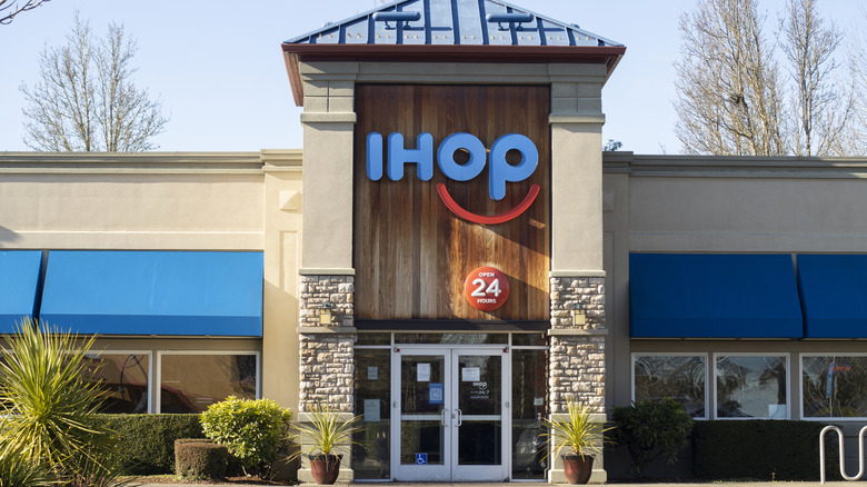 The exterior of an IHOP restaurant