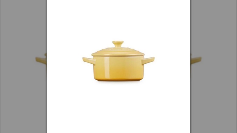 An adorable light yellow cocette