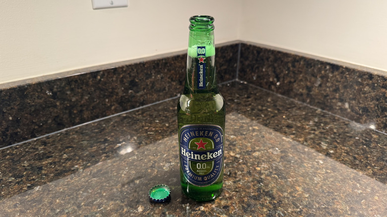 Heineken 0.0 on a countertop