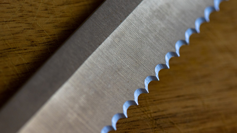 Close-up of edge of a serrated knife