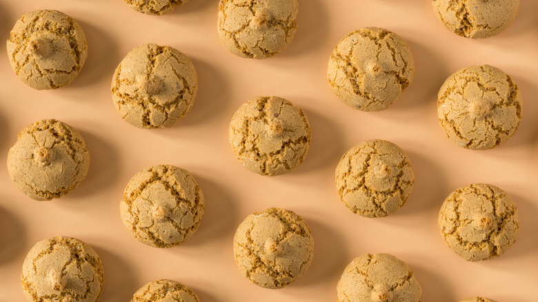 A tray of freshly baked amaretti cookies
