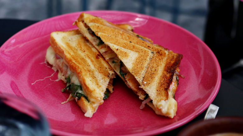 A jaffle sandwich on a plate