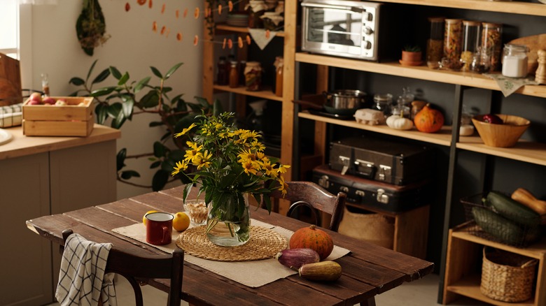 Small kitchen with antiques