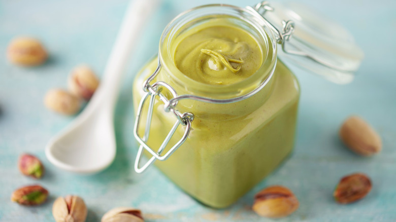 Pistachio paste with whole nuts