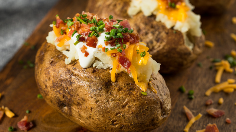 Baked potato with toppings