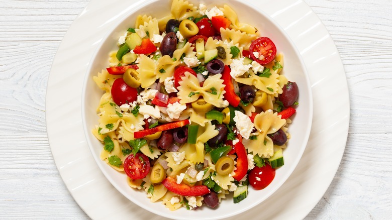 Crumbled feta pasta salad